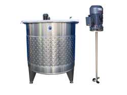 2107L heat-/coolable stainless steel tank with thermoplate  and propeller mixer